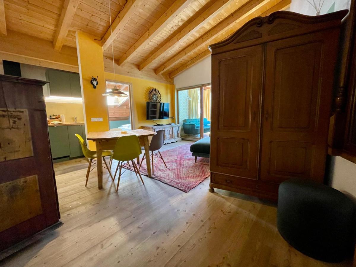 Apartments Da La Vedla Flats San Cassiano  Exteriör bild